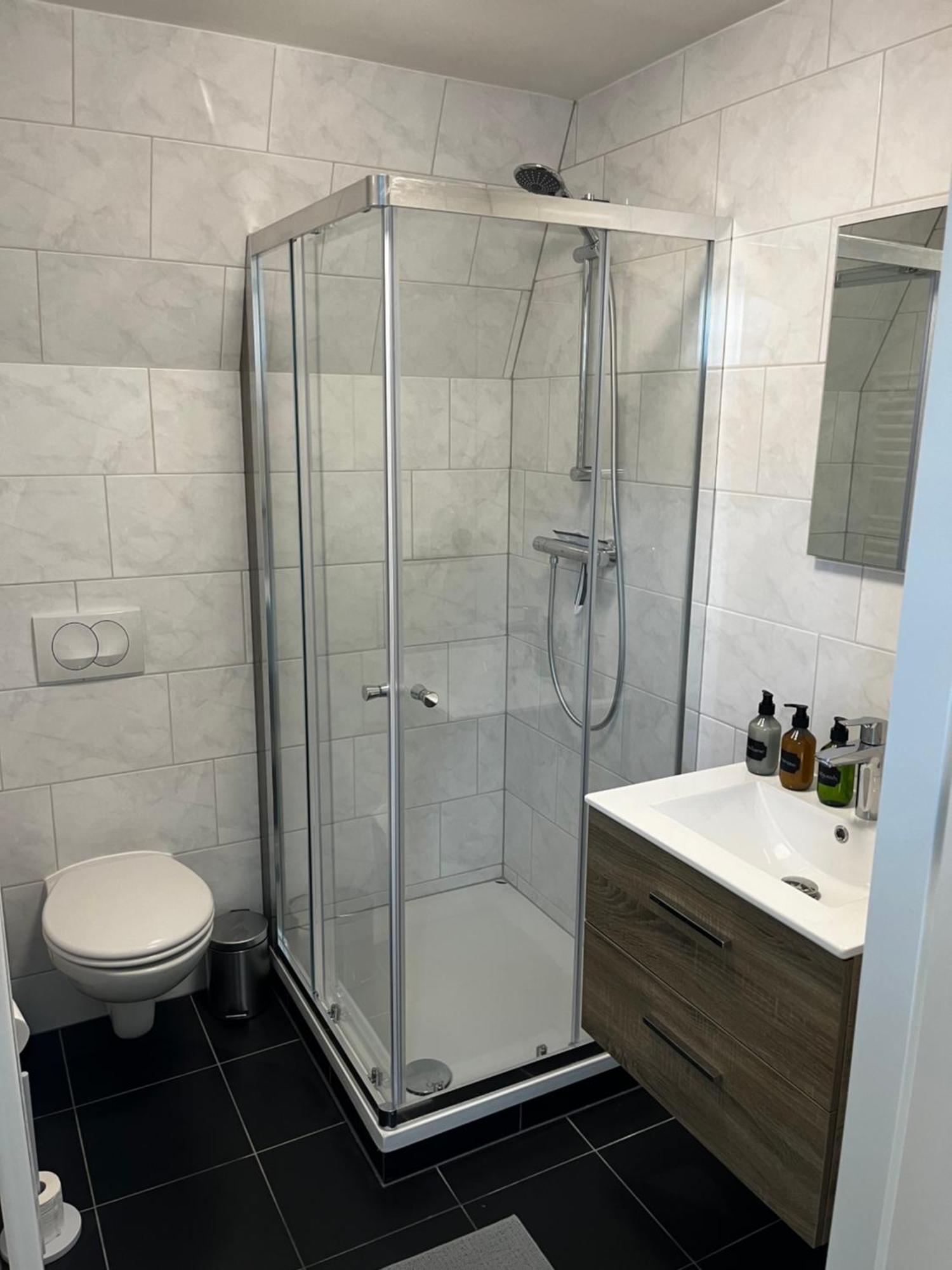 Apartement Hotel Stays By Adm Lejda Zewnętrze zdjęcie